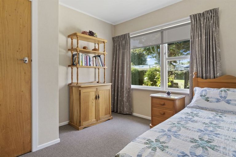 Photo of property in 18 Karaka Road, Otumoetai, Tauranga, 3110