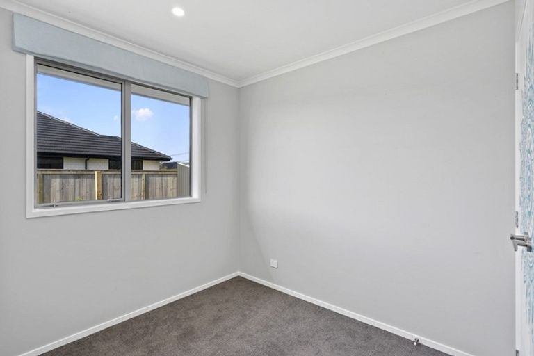 Photo of property in 9 Smith Street, Lepperton, New Plymouth, 4373