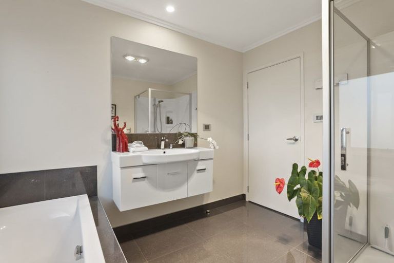 Photo of property in 43a Terry Smyth Drive, Kumeu, 0892