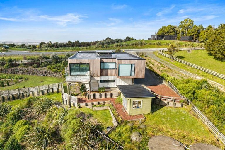 Photo of property in 397 Cames Road, Kaiwaka, Wellsford, 0975