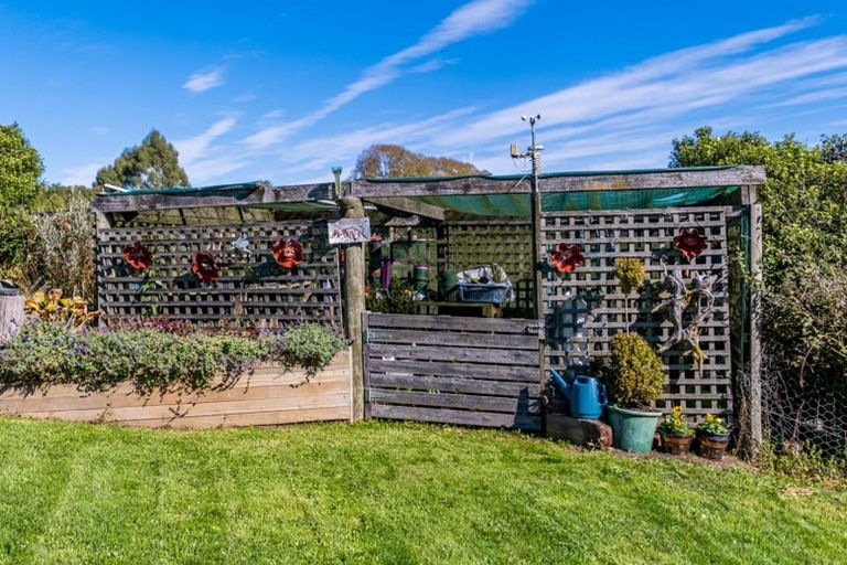 Photo of property in 68 Iverach Road, Temuka, 7985