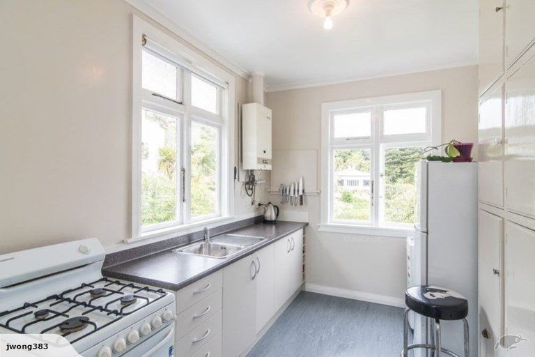 Photo of property in 3/27 Grass Street, Roseneath, Wellington, 6011