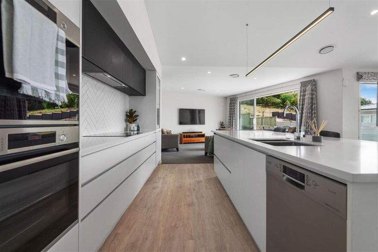 Photo of property in 39 Great Road West, Matipo Heights, Rotorua, 3015