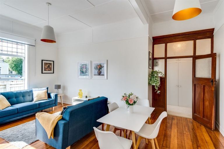 Photo of property in 68 Nelson Crescent, Napier South, Napier, 4110