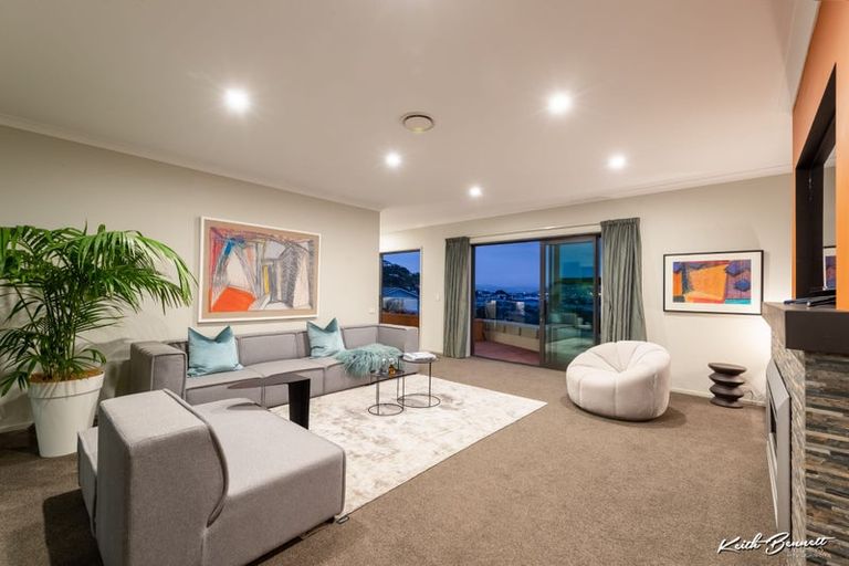 Photo of property in 216b Sutherland Road, Lyall Bay, Wellington, 6022