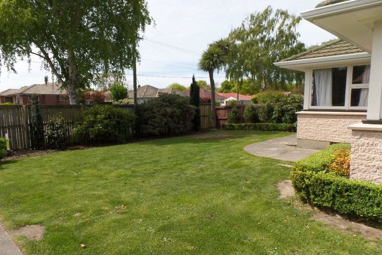 Photo of property in 1/25 Bevington Street, Avonhead, Christchurch, 8042