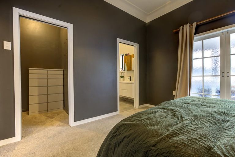 Photo of property in 893 Heaphy Terrace, Claudelands, Hamilton, 3214