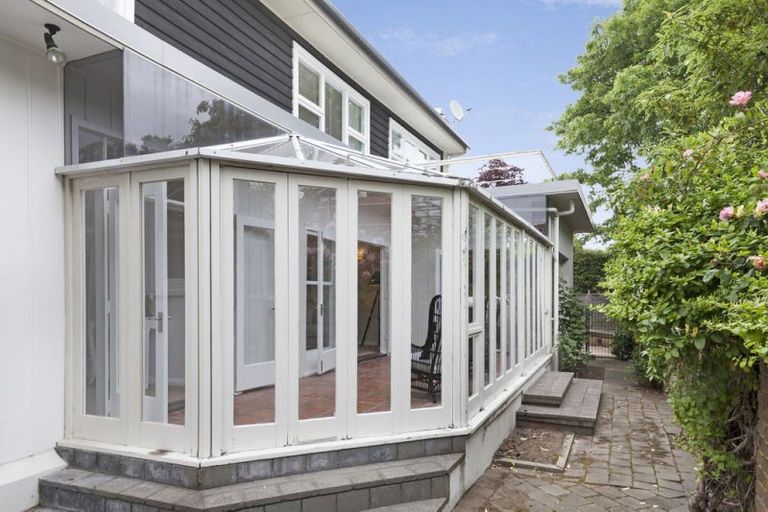 Photo of property in 21a Snowdon Road, Fendalton, Christchurch, 8052