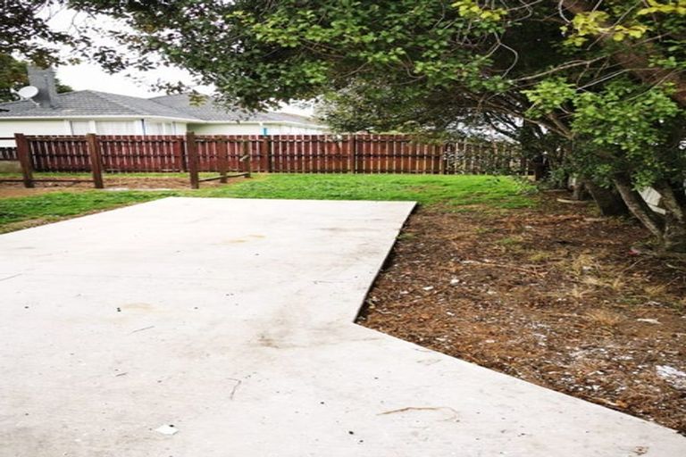 Photo of property in 24 Smiths Avenue, Papakura, 2110