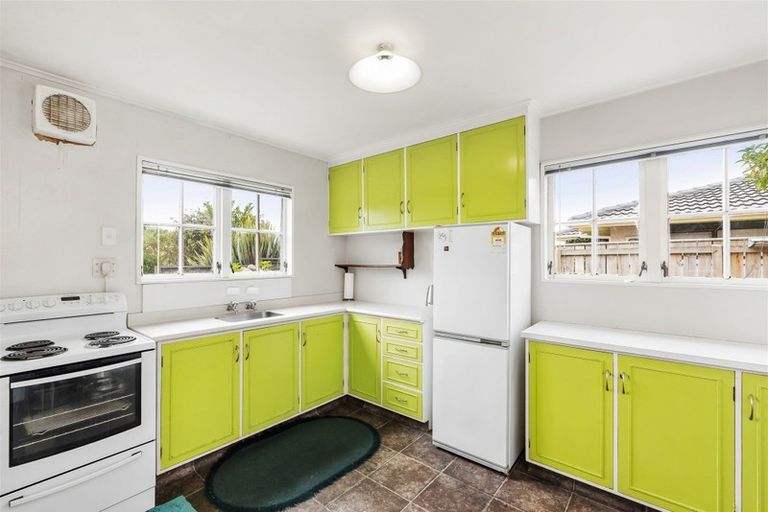 Photo of property in 102a Rimu Road, Raumati Beach, Paraparaumu, 5032