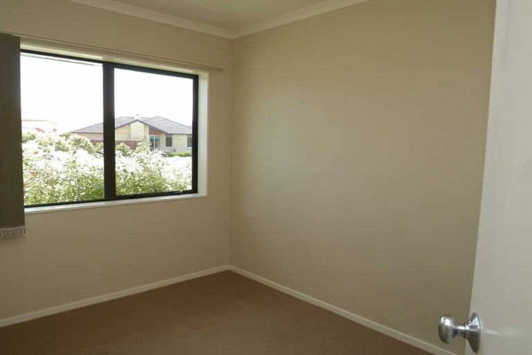 Photo of property in 4 Monarch Place, Paraparaumu Beach, Paraparaumu, 5032