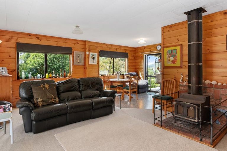 Photo of property in 21 Pakawau-bush Road, Pakawau, Collingwood, 7073