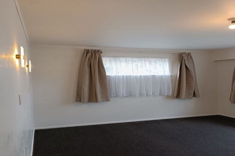Photo of property in 168 Ennis Avenue, Pakuranga Heights, Auckland, 2010