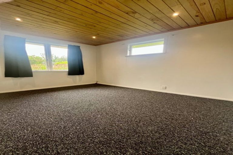 Photo of property in 28 Charles Road, Hannahs Bay, Rotorua, 3010