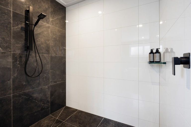 Photo of property in 5 Ada Close, Cambridge, 3434