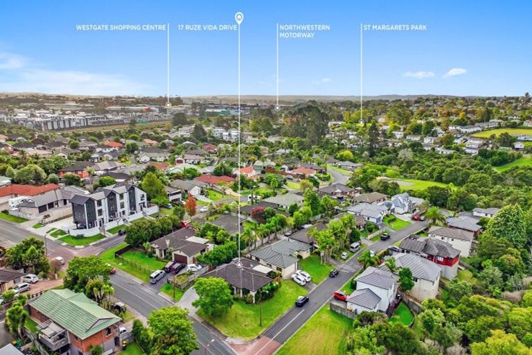 Photo of property in 17 Ruze Vida Drive, Massey, Auckland, 0614