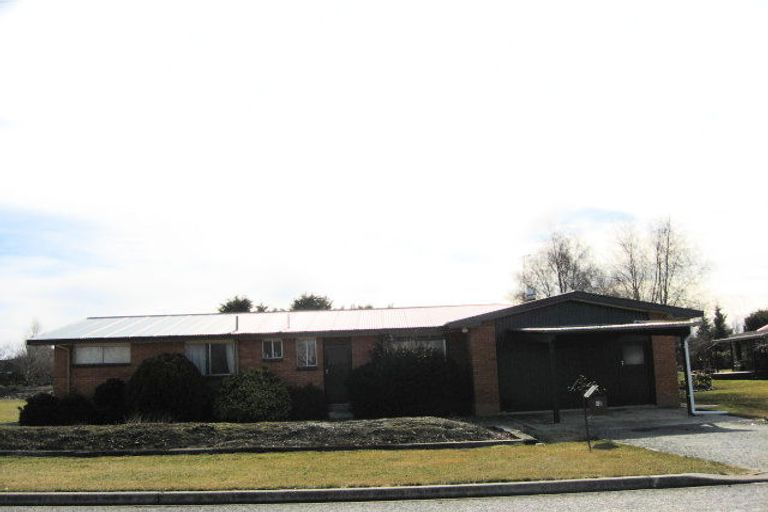 Photo of property in 63 Caulfeild Street, Ranfurly, 9332