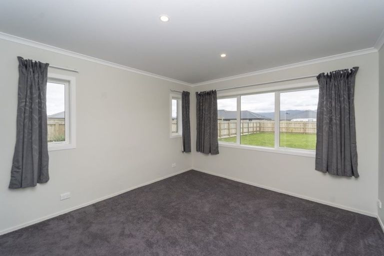 Photo of property in 8 Hartley Avenue, Carterton, 5713