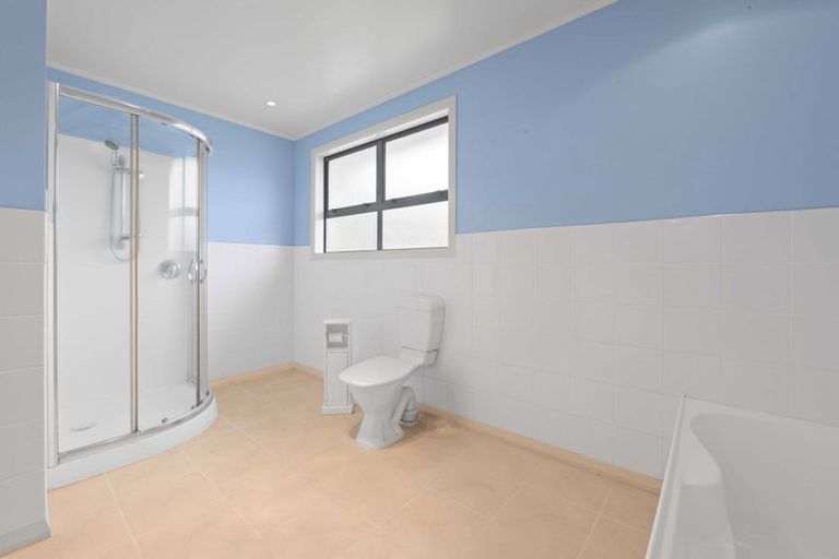 Photo of property in 10 Hobson Street, Normanby, Hawera, 4614