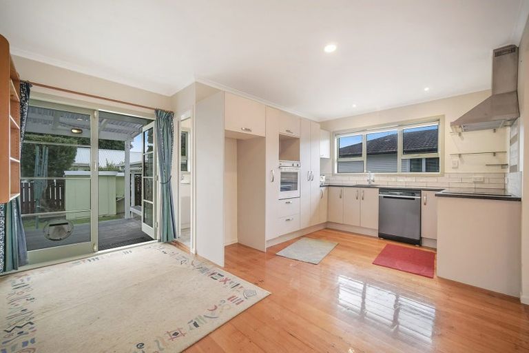 Photo of property in 1/7 Sunburst Street, Papakura, 2110
