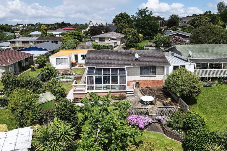 Photo of property in 8b Dovedale Place, Dinsdale, Hamilton, 3204