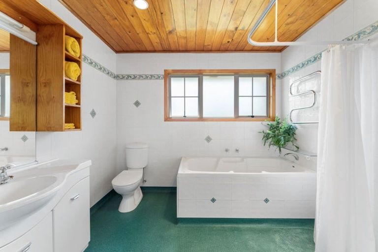 Photo of property in 6 Bayview Street, Te Puke, 3119