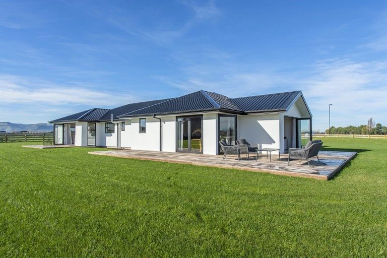 Photo of property in 145 Verdeco Boulevard, Lincoln, 7608