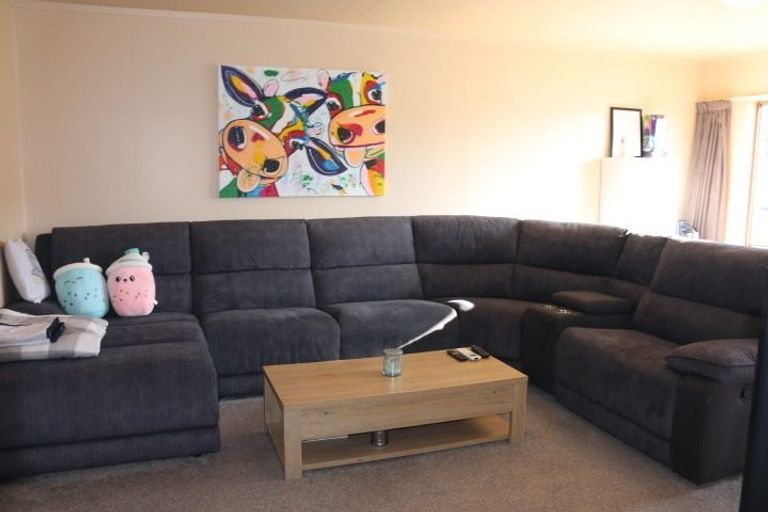 Photo of property in 34 Pencarrow Street, Highbury, Palmerston North, 4412
