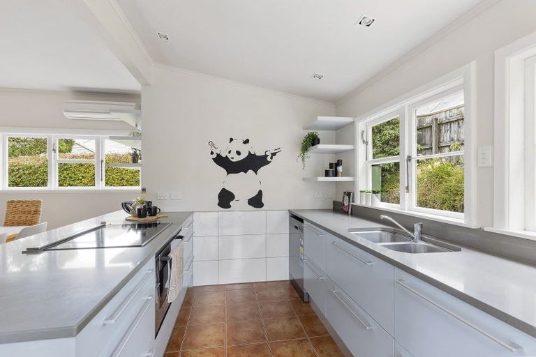 Photo of property in 33 Bankot Crescent, Ngaio, Wellington, 6035