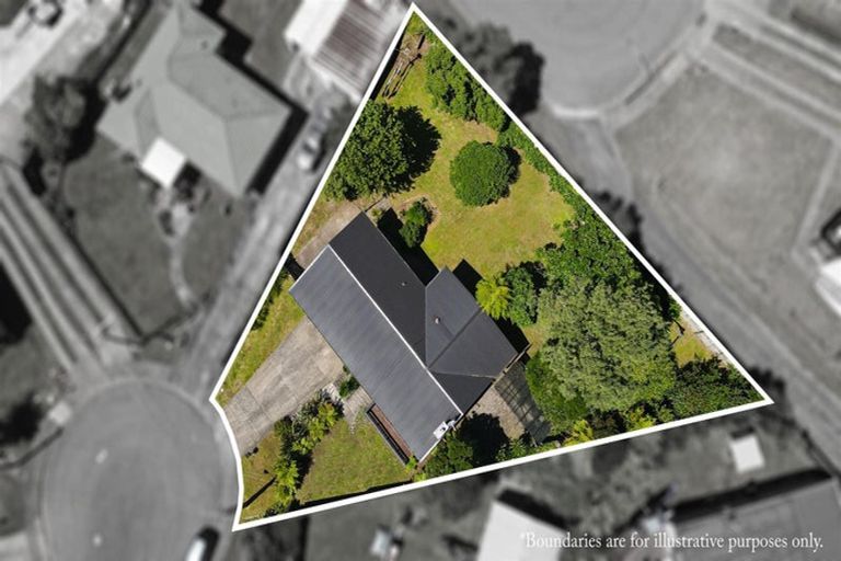 Photo of property in 6 Hawk Place, Selwyn Heights, Rotorua, 3015