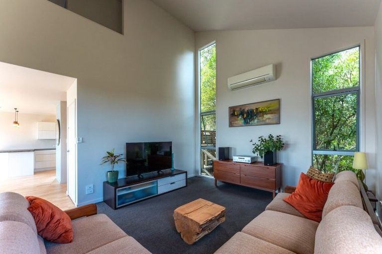 Photo of property in 12 Makora Avenue, Oneroa, Waiheke Island, 1081