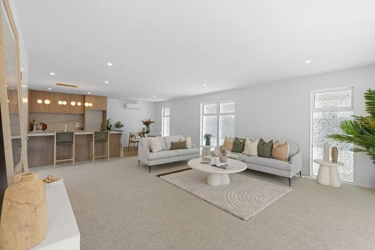 Photo of property in 1/92 Holly Road, St Albans, Christchurch, 8014