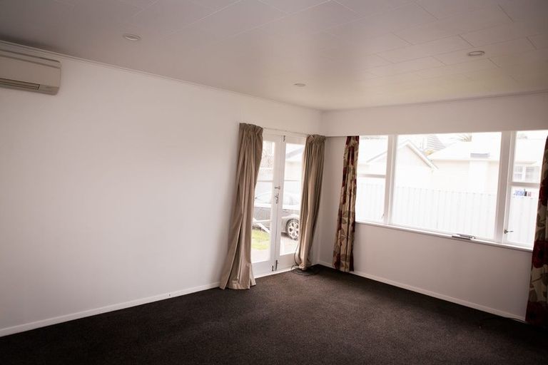 Photo of property in 11a Barsi Grove, Avalon, Lower Hutt, 5011