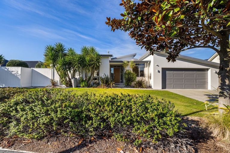 Photo of property in 66 Lamorna Road, Parklands, Christchurch, 8083