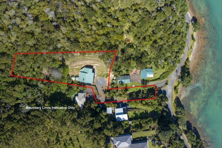 Property details for 99 Kawakawa Bay Coast Road, Kawakawa Bay, Papakura