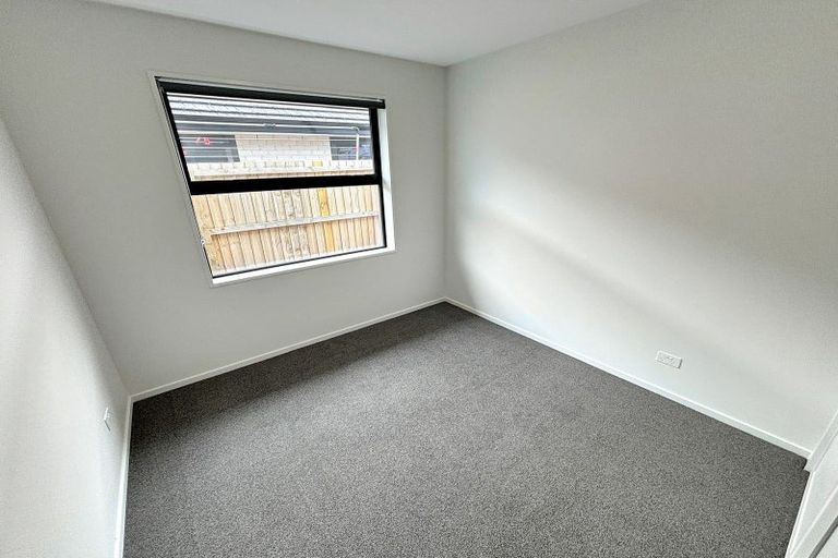 Photo of property in 22 Songpa Street, Halswell, Christchurch, 8025