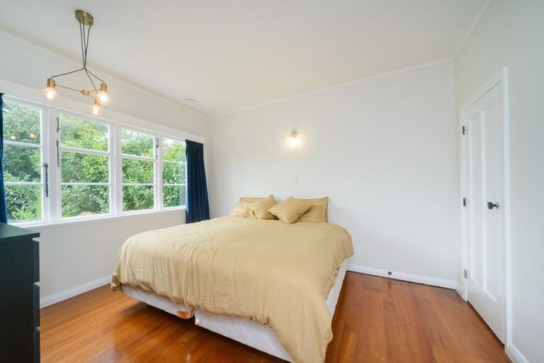 Photo of property in 90 Savage Crescent, West End, Palmerston North, 4412