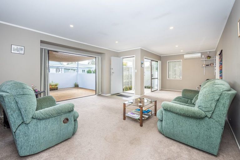 Photo of property in 15 Miro Street, Maeroa, Hamilton, 3200