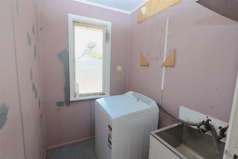 Photo of property in 22 Sunrise Avenue, Owhata, Rotorua, 3010