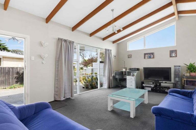 Photo of property in 9 Pethig Place, Halswell, Christchurch, 8025