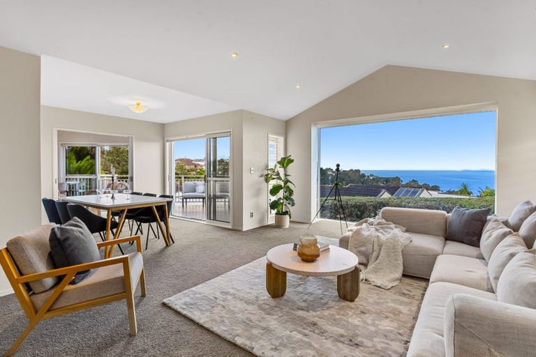 Photo of property in 88 Churchill Road, Murrays Bay, Auckland, 0630