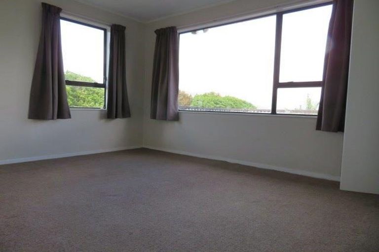 Photo of property in 92 Lord Street, Stokes Valley, Lower Hutt, 5019