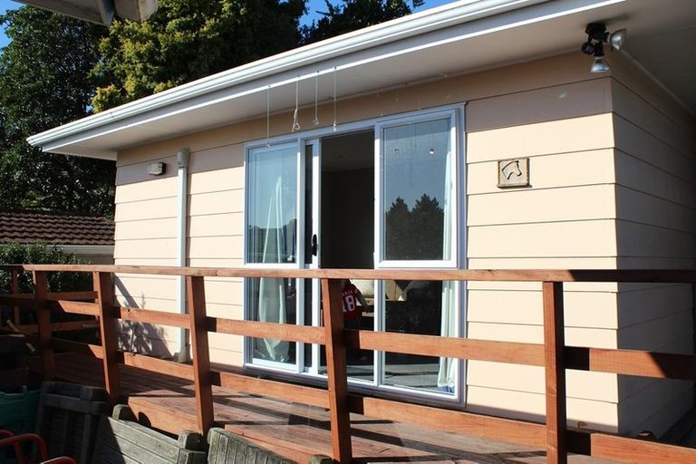 Photo of property in 64 Leinster Avenue, Raumati South, Paraparaumu, 5032