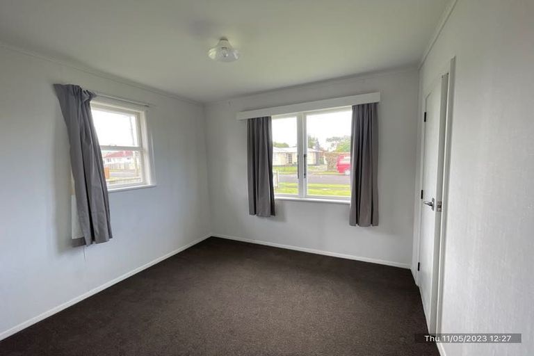 Photo of property in 45 Power Street, Levin, 5510