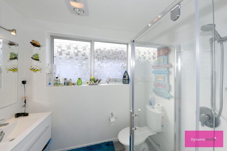 Photo of property in 2/16 Lane Street, Woolston, Christchurch, 8023