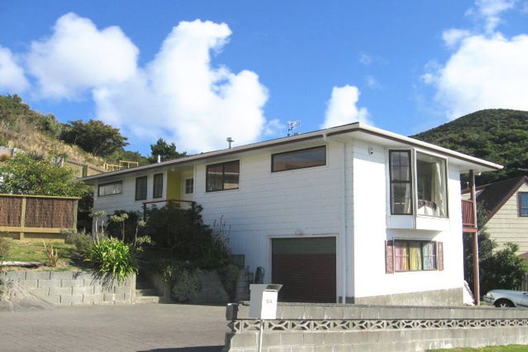 Photo of property in 64 Hathaway Avenue, Karori, Wellington, 6012