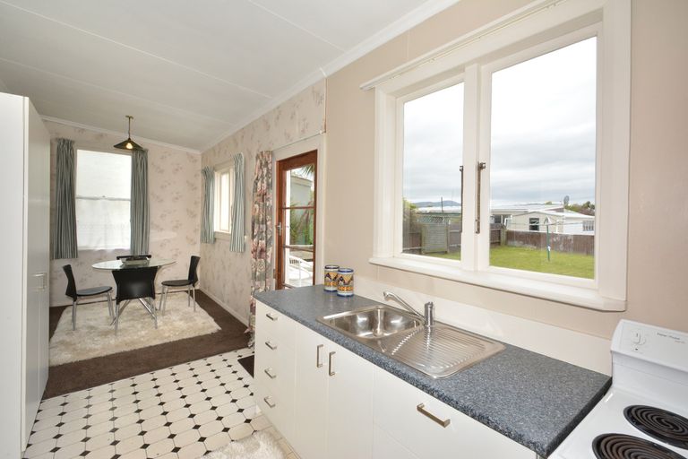 Photo of property in 11 Kings Avenue, Saint Kilda, Dunedin, 9012