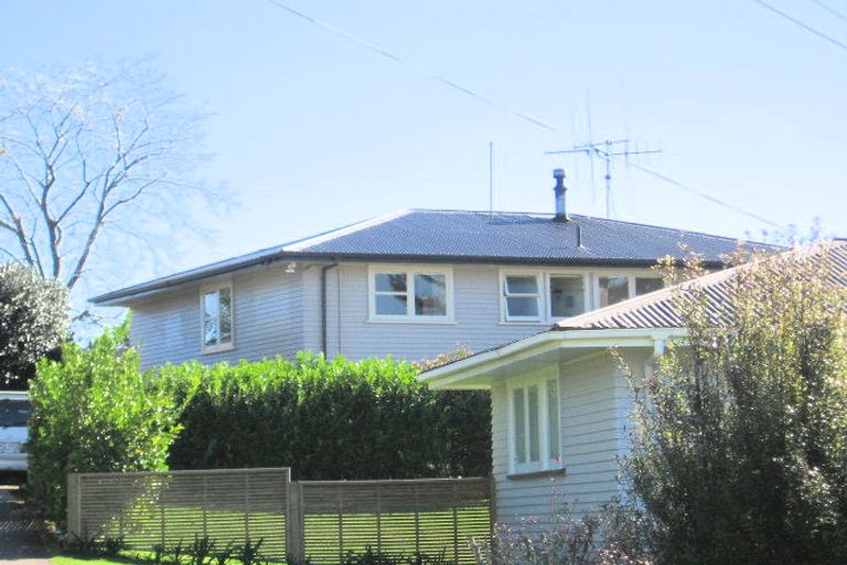Photo of property in 5 Roys Road, Parkvale, Tauranga, 3112