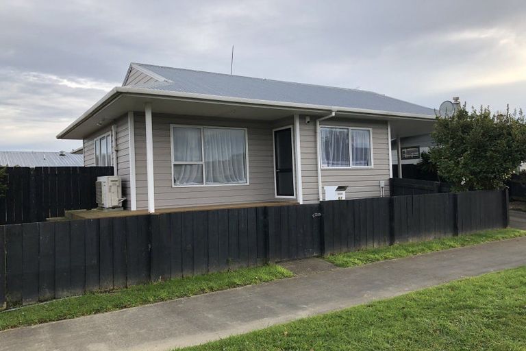 Photo of property in 67 Benmore Avenue, Cloverlea, Palmerston North, 4412