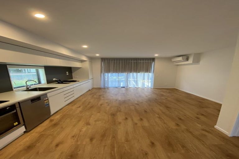 Photo of property in 24/6 Waverley Street, Sydenham, Christchurch, 8023